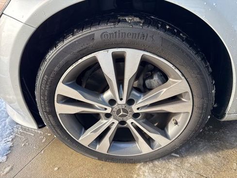 Used 2021 Mercedes-Benz C 300 4MATIC Sedan image 12