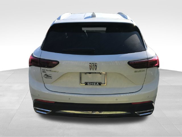 Certified 2025 Buick Envision Preferred AWD/4WD image 33