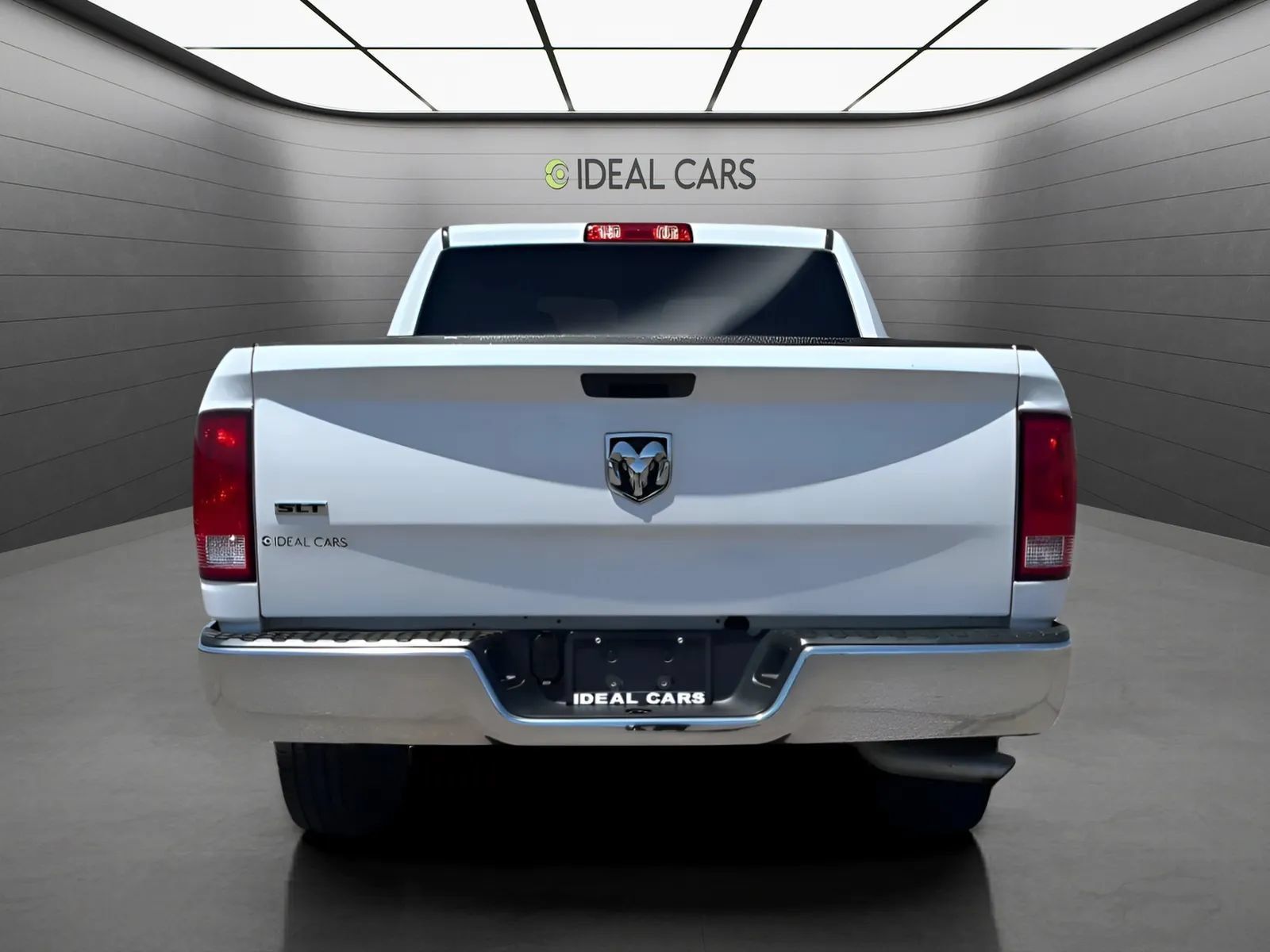 Used 2021 RAM 1500 Classic SLT RWD image 12