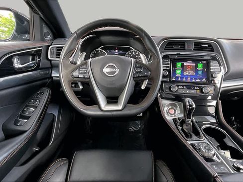 Used 2023 Nissan Maxima SR w/ Sport Mat Group FWD image 6