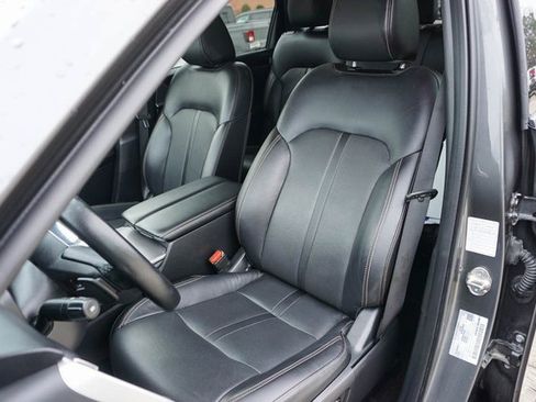 Used 2024 MAZDA CX-90 3.3 Turbo w/ Preferred Plus image 18