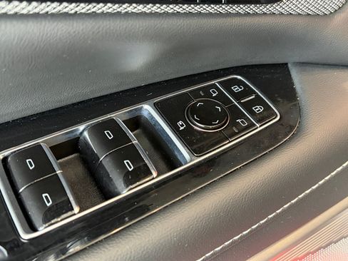 Used 2025 Cadillac Optiq Sport 2 AWD/4WD image 14