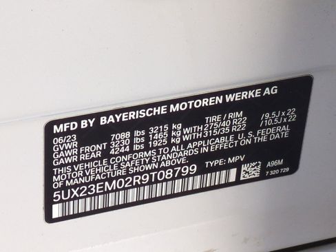 Used 2024 BMW X7 xDrive40i image 36