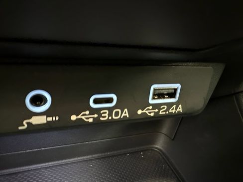 Certified 2024 Subaru Crosstrek 2.0i Premium AWD/4WD image 11
