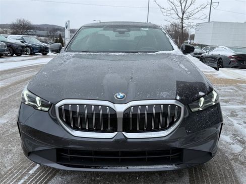 Used 2025 BMW 540i xDrive image 8