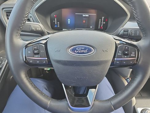 Used 2023 Ford Escape Active AWD/4WD image 6