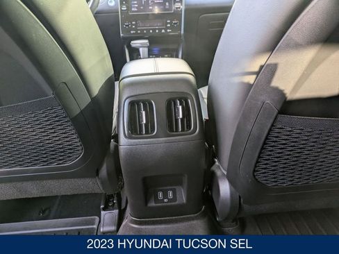 Certified 2023 Hyundai Tucson SEL w/ Convenience Package image 32