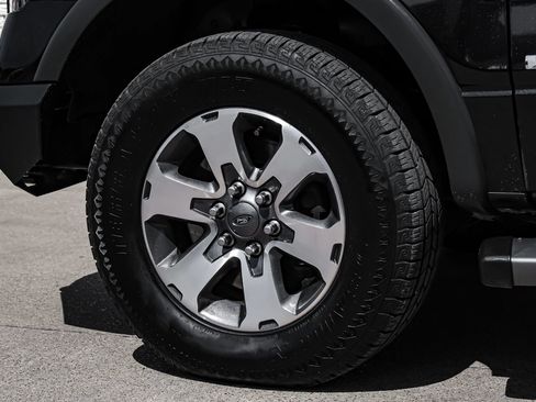 Used 2014 Ford F150 FX4 w/ Equipment Group 402A Luxury AWD/4WD image 58