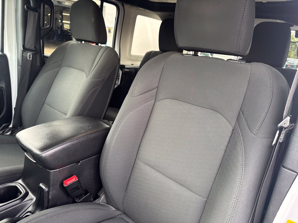 Used 2020 Jeep Wrangler Unlimited Sport AWD/4WD image 12