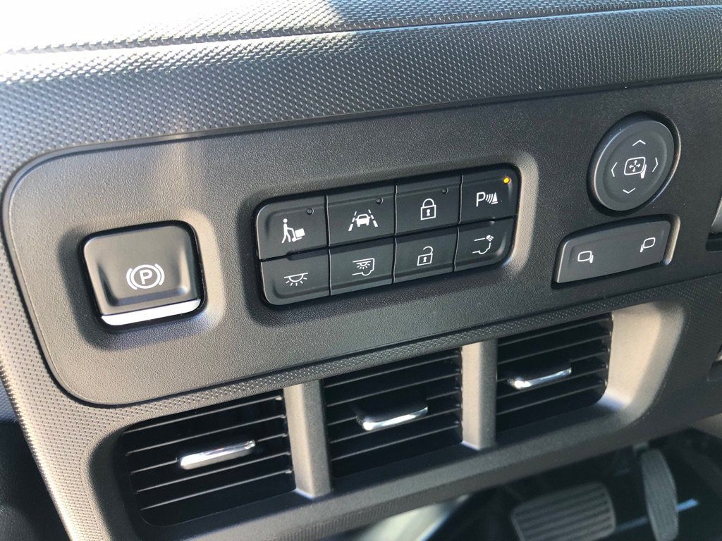 Used 2025 Chevrolet Brightdrop 400 w/ Power Door Package AWD/4WD image 34