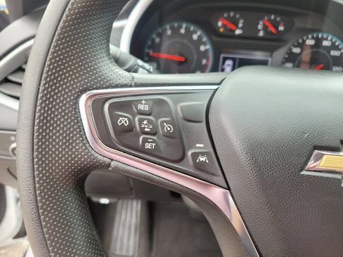 Used 2023 Chevrolet Malibu LT FWD image 26