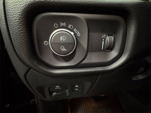 Used 2022 RAM 1500 Big Horn image 22