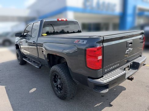 Used 2017 Chevrolet Silverado 1500 LT w/ All Star Edition AWD/4WD image 8