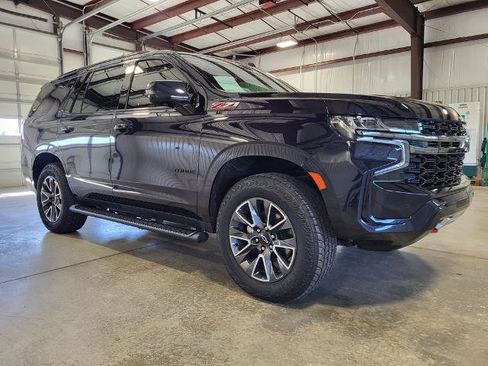 Used 2022 Chevrolet Tahoe Z71 w/ Luxury Package image 7