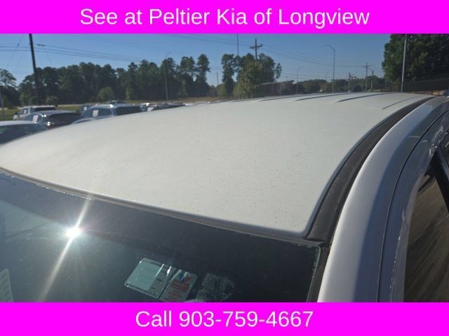 Used 2019 Dodge Durango SXT w/ 3rd Row Seating Group RWD image 2