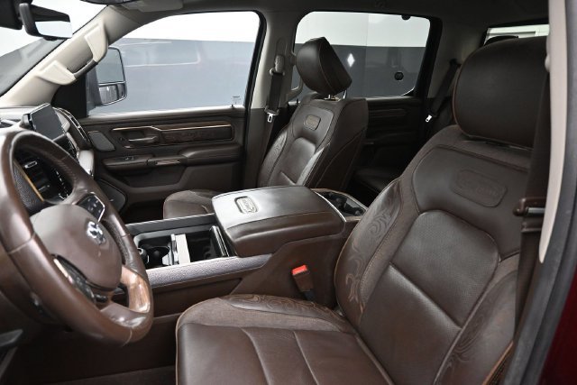 Used 2025 RAM 1500 Limited AWD/4WD image 18