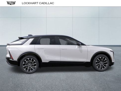 New 2025 Cadillac Lyriq Sport image 5