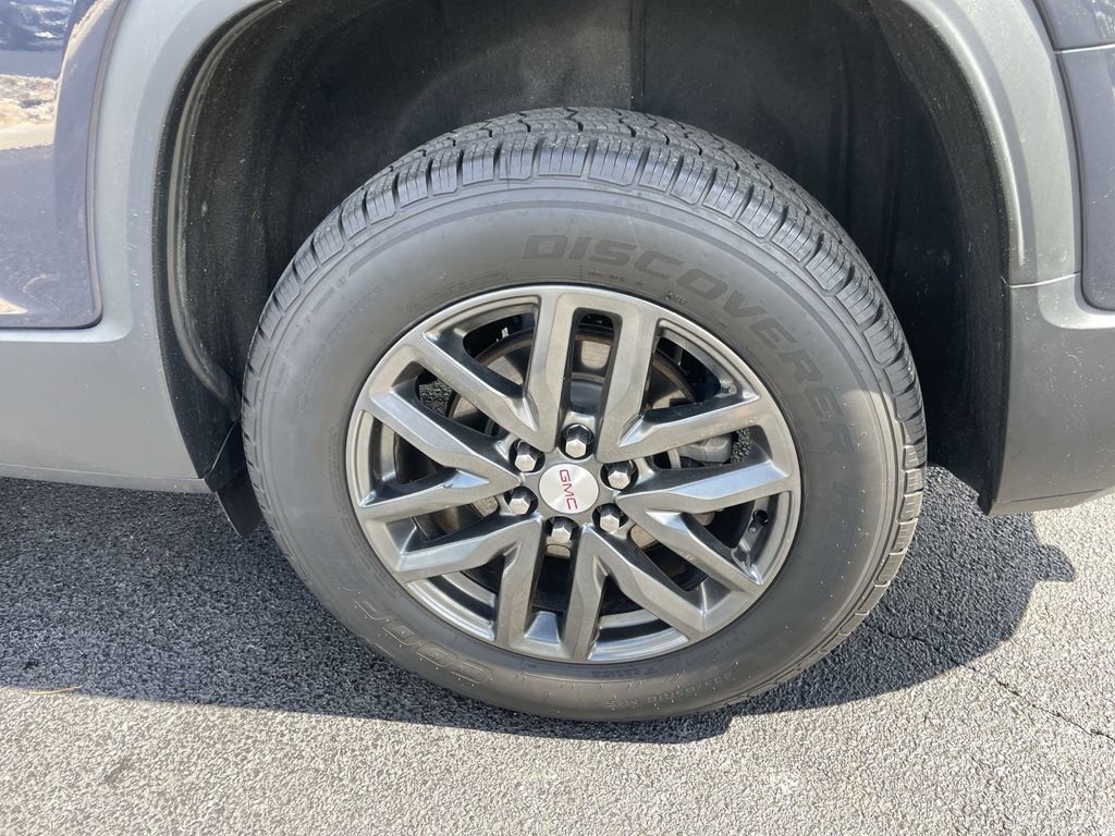 Used 2019 GMC Acadia SLT AWD/4WD image 8