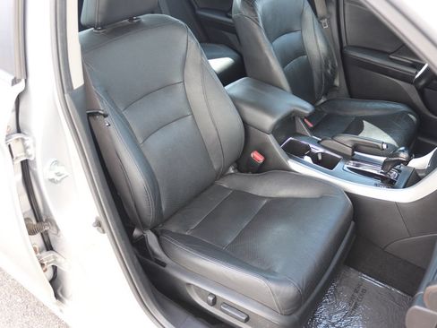 Used 2013 Honda Accord EX-L image 24