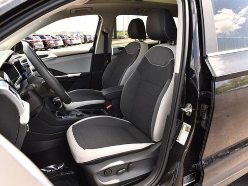New 2026 Volkswagen Taos SE AWD/4WD image 20