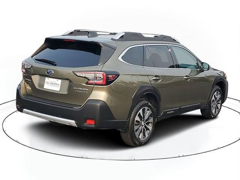 Certified 2025 Subaru Outback Touring XT AWD/4WD image 4