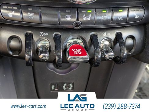 Used 2016 MINI Cooper 4-Door Hardtop image 24