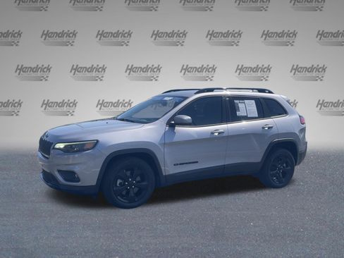 Used 2021 Jeep Cherokee Latitude Plus FWD image 4