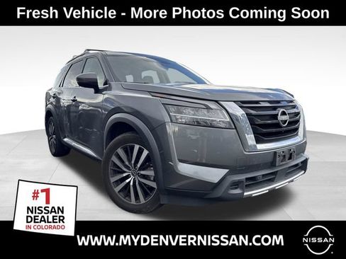Used 2023 Nissan Pathfinder Platinum AWD/4WD image 1