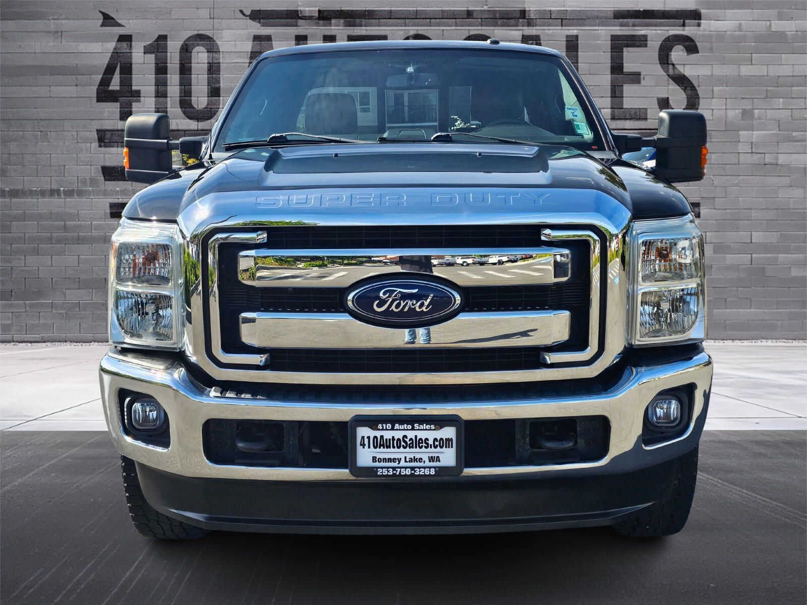 Used 2015 Ford F250 Lariat w/ Lariat Interior Package AWD/4WD image 5