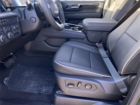 New 2026 Chevrolet Tahoe Premier image 24