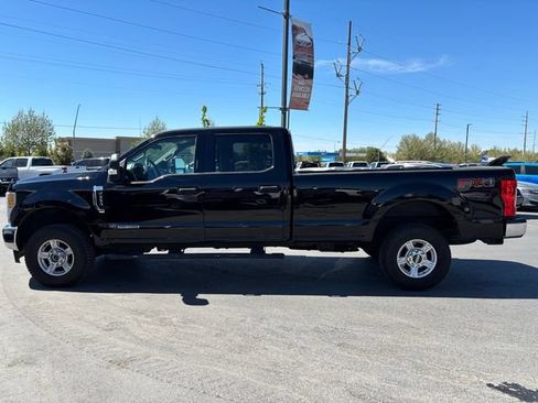 Used 2017 Ford F250 XLT w/ XLT Value Package AWD/4WD image 8