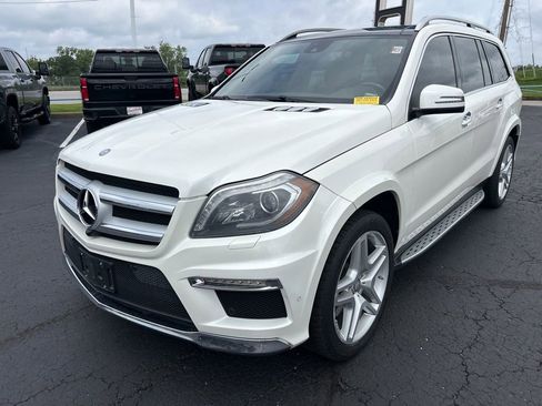 Used 2014 Mercedes-Benz GL 550 4MATIC image 9