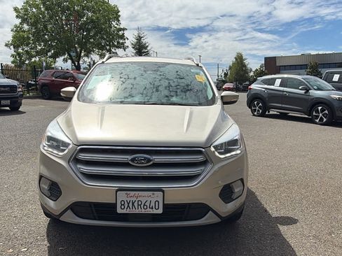 Used 2018 Ford Escape Titanium w/ Ford Safe & Smart Package AWD/4WD image 2