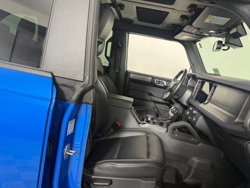 Used 2025 Ford Bronco Badlands AWD/4WD image 29
