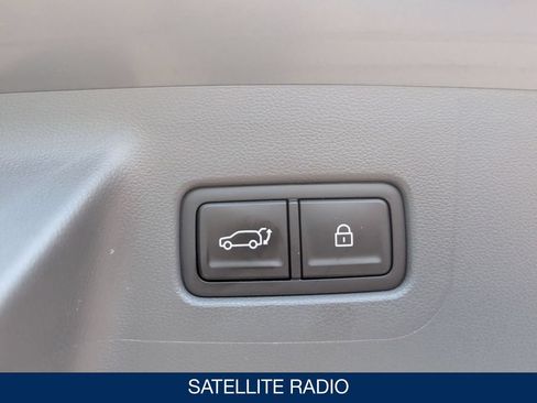 Certified 2025 Hyundai Santa Fe Calligraphy w/ Tow & Go Package AWD/4WD image 31
