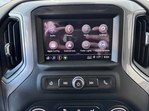 Certified 2022 Chevrolet Silverado 1500 Custom image 15