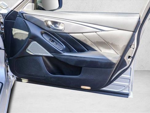 Used 2017 INFINITI Q50 3.0t Premium image 30