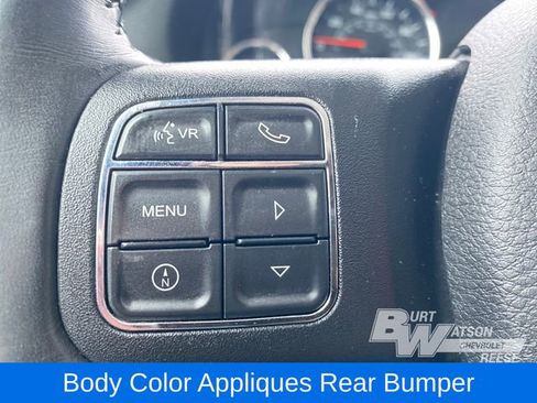 Used 2018 Jeep Wrangler Unlimited Sahara w/ Connectivity Group image 47