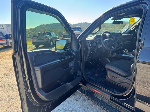 Used 2022 Ford F150 XLT w/ Equipment Group 302A High AWD/4WD image 11