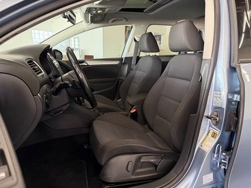 Used 2012 Volkswagen Golf TDI FWD image 16