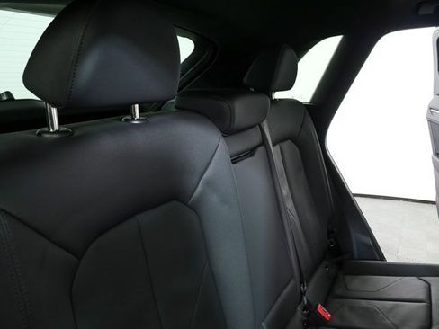 Used 2022 Audi Q3 2.0T Premium w/ Convenience Package image 20