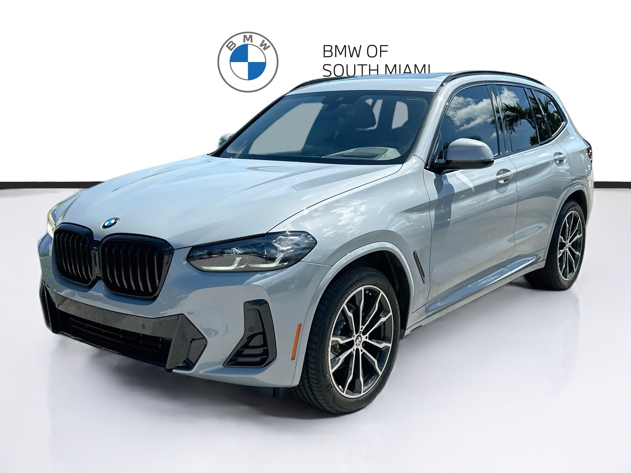 Certified 2024 BMW X3 xDrive30i w/ Premium Package AWD/4WD image 3