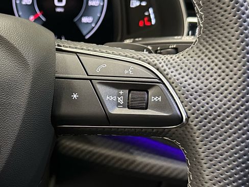 Used 2024 Audi SQ8 Prestige image 25