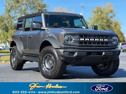 New 2025 Ford Bronco 4-Door w/ Sasquatch Package