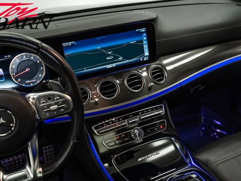 Used 2019 Mercedes-Benz E 63 AMG S image 44
