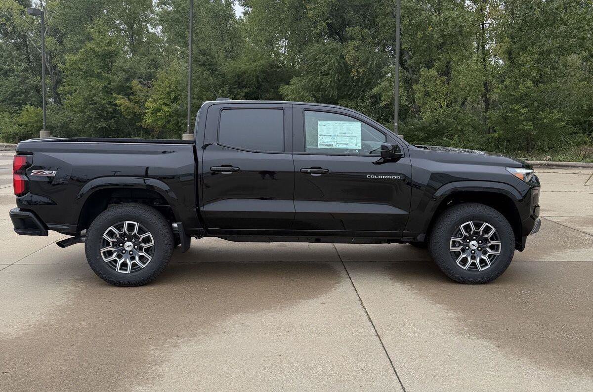 New 2026 Chevrolet Colorado Z71 w/ Technology Package AWD/4WD image 26