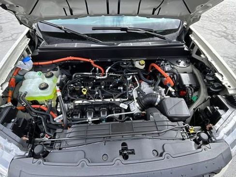 Used 2025 Ford Maverick Lariat AWD/4WD image 20