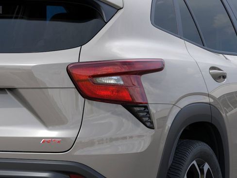 New 2026 Chevrolet Trax RS FWD image 11
