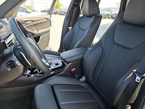 Used 2024 BMW X3 sDrive30i w/ Premium Package image 15