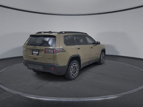 New 2026 Jeep Cherokee Laredo image 14